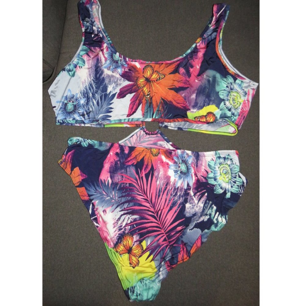 Tropical Butterfly Print Sexy Bodysuit, Ashley Stewart, NWT - Picture 7 of 9